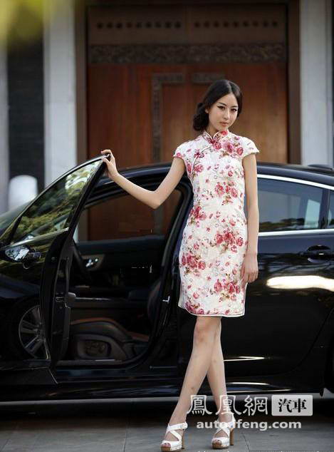 旗袍美女车模演绎古典浪漫