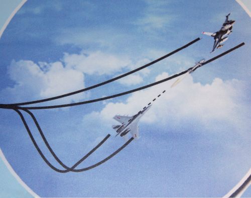 组图：空军解密歼-11拦截F-16全过程