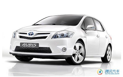 图11:今年上半年曾有报道称丰田计划在英国生产 Auris 混合动力车型,随着Auris HSD混合动力概念车的发布,这一新车计划已经正式成形。