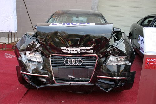 谁为汽车安全买单 汽车碰撞试验呈现答案