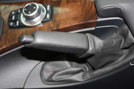 后备安全全靠它 手刹养护千万不可忽视