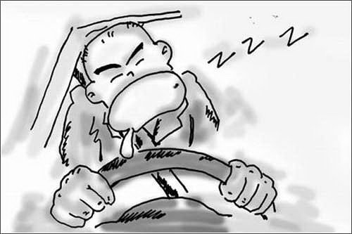 提放疲劳驾驶 驾驶员防瞌睡技术推出