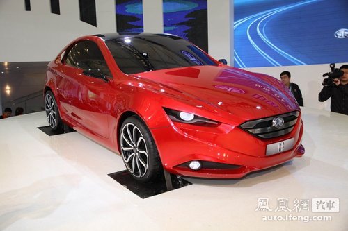 一汽奔腾曝光新车计划表 奔腾GO VS奔腾X将推出